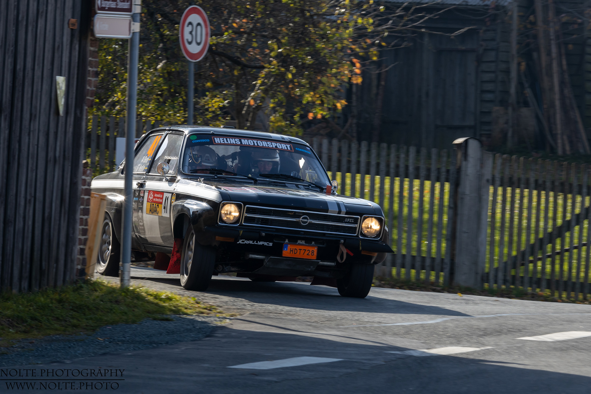 Schau, was um die Kurve kommt...